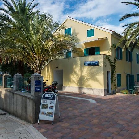 Bigblue House Apartman Amelie Veli Lošinj Eksteriør bilde